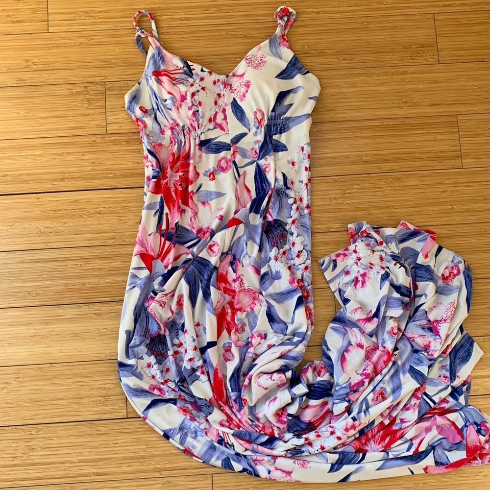 Jennifer Lopez Floral Maxi